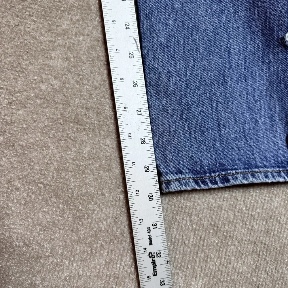 Levis 501 Original Fit Mens Jeans 33x30 Medium Wash Blue Button Fly Straight Leg